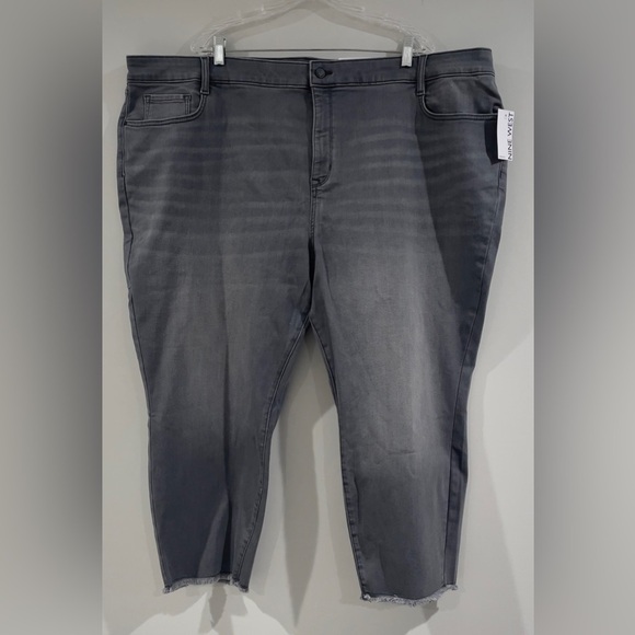 Nine West Denim - NWT Nine West Slimming High-Waisted Straight-Leg Crop Jeans - Gray, 28W Short